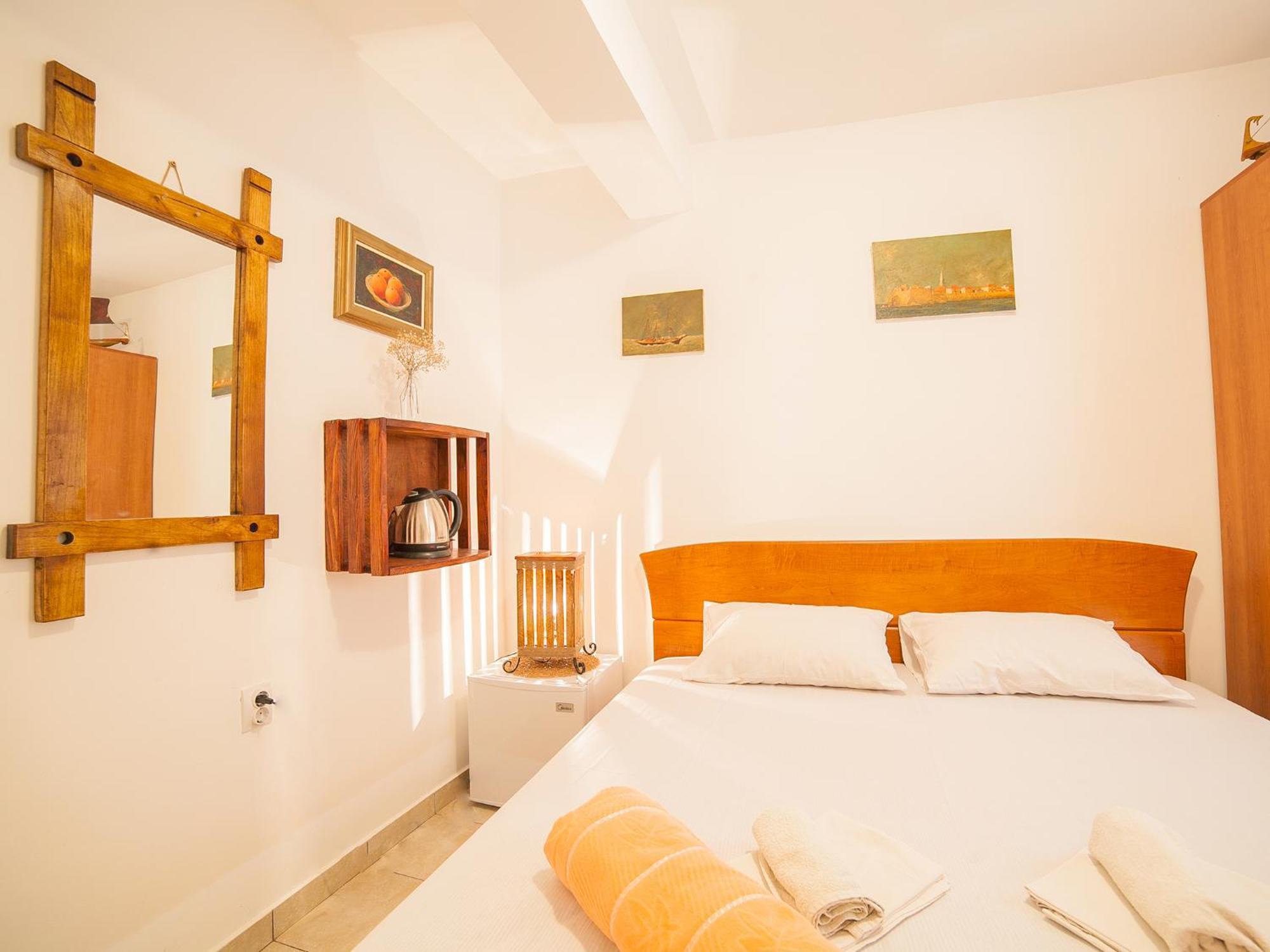 Guest House Amfora Budva Exterior photo